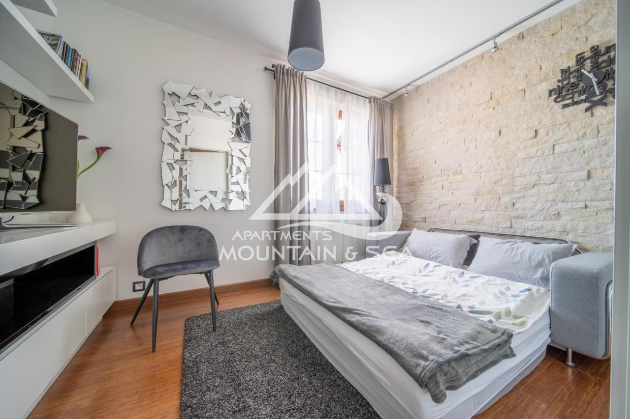 Apartament Mountain View Apartment ชกลาร์สกา ปอเรมบา ภายนอก รูปภาพ
