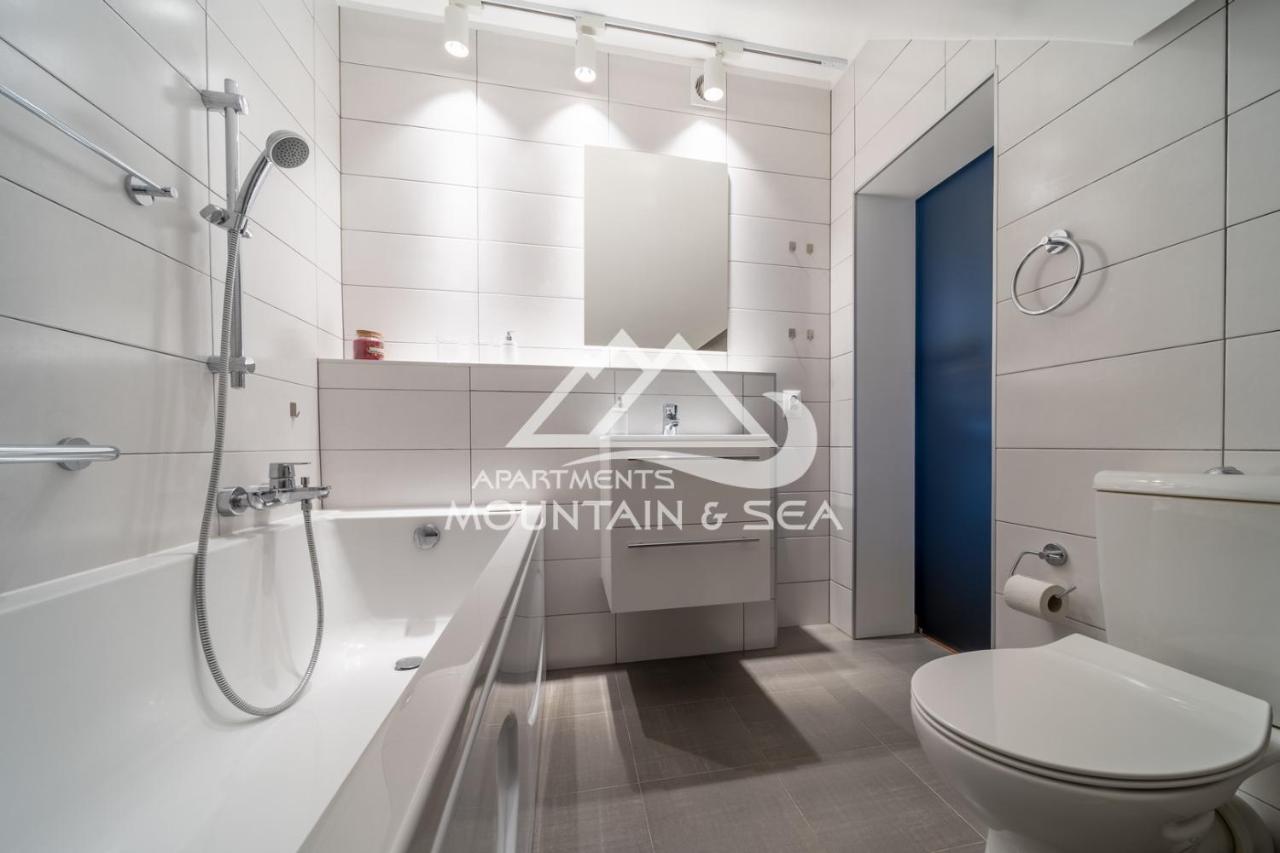 Apartament Mountain View Apartment ชกลาร์สกา ปอเรมบา ภายนอก รูปภาพ